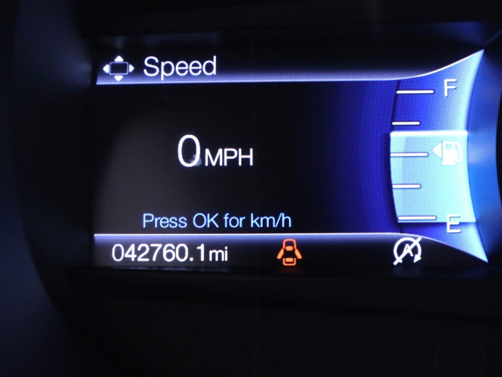 Used 2022 Ford Edge Titanium image 12