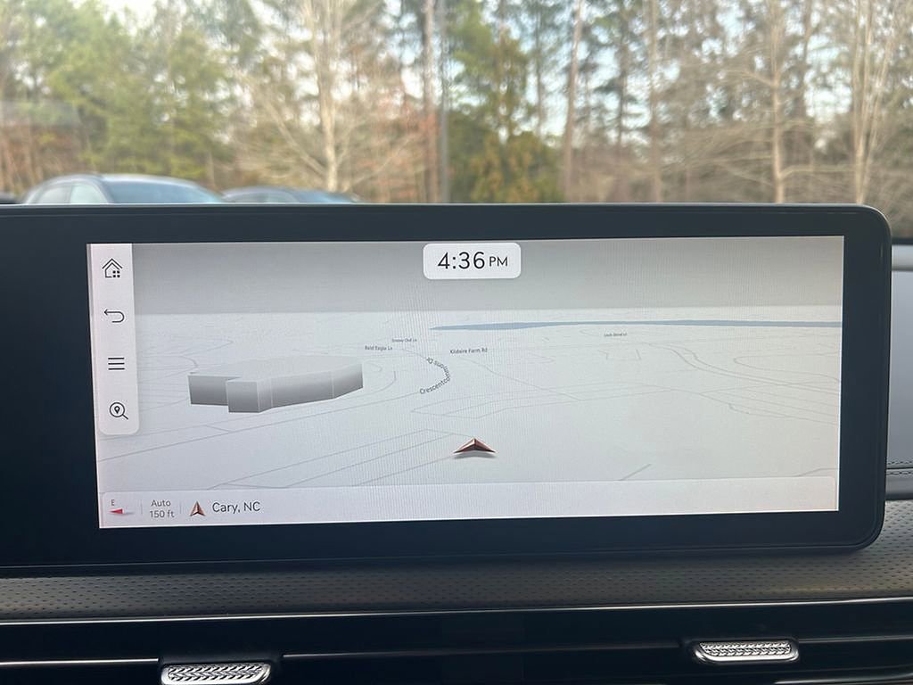 Used 2023 Genesis GV60 Performance image 14