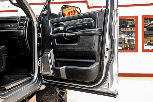 Used 2021 RAM 2500 Limited AWD/4WD image 42