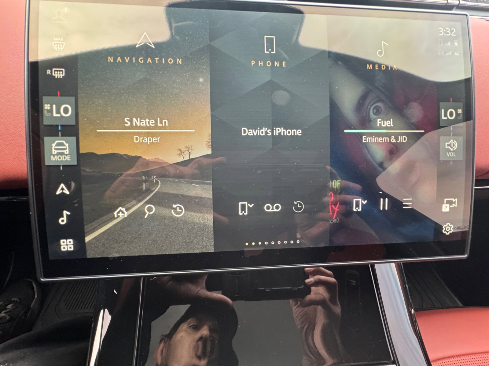 Used 2024 Land Rover Range Rover Sport AWD/4WD image 12