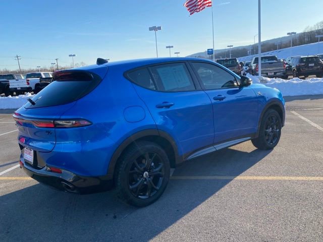 Used 2024 Dodge Hornet R/T w/ R/T Blacktop Package AWD/4WD image 5