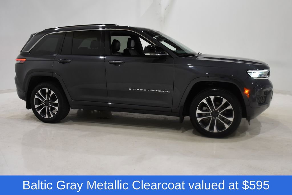 Used 2023 Jeep Grand Cherokee Overland image 3