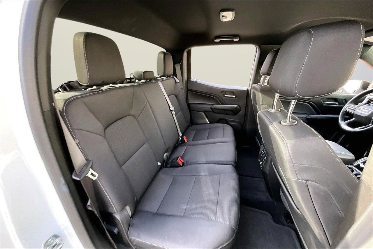 Used 2024 GMC Canyon Elevation w/ Trailering Package image 23