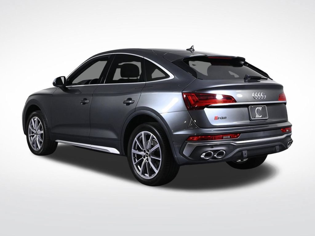Used 2023 Audi SQ5 Prestige w/ Prestige Package AWD/4WD image 3