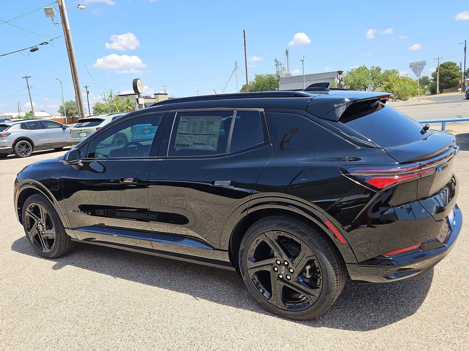New 2025 Chevrolet Equinox EV RS image 11