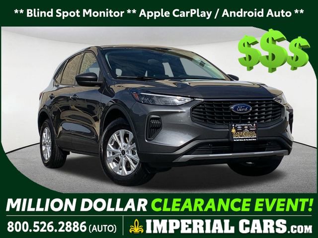 Used 2025 Ford Escape Active w/ Cold Weather Package image 1