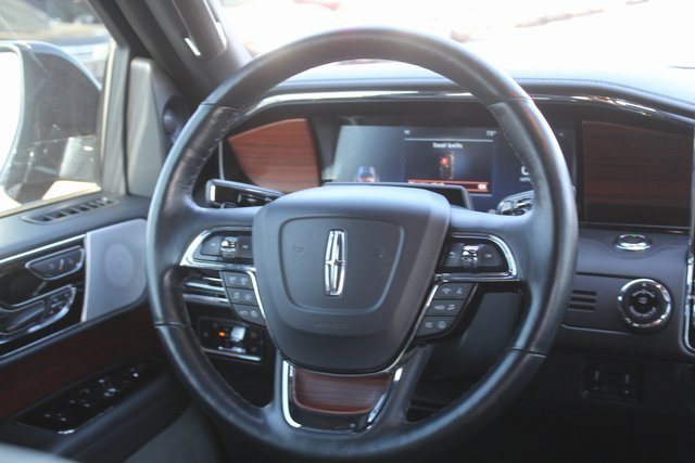 Used 2024 Lincoln Navigator L Reserve image 31