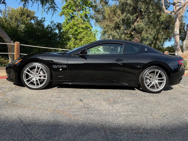 Used 2017 Maserati GranTurismo Sport RWD image 16