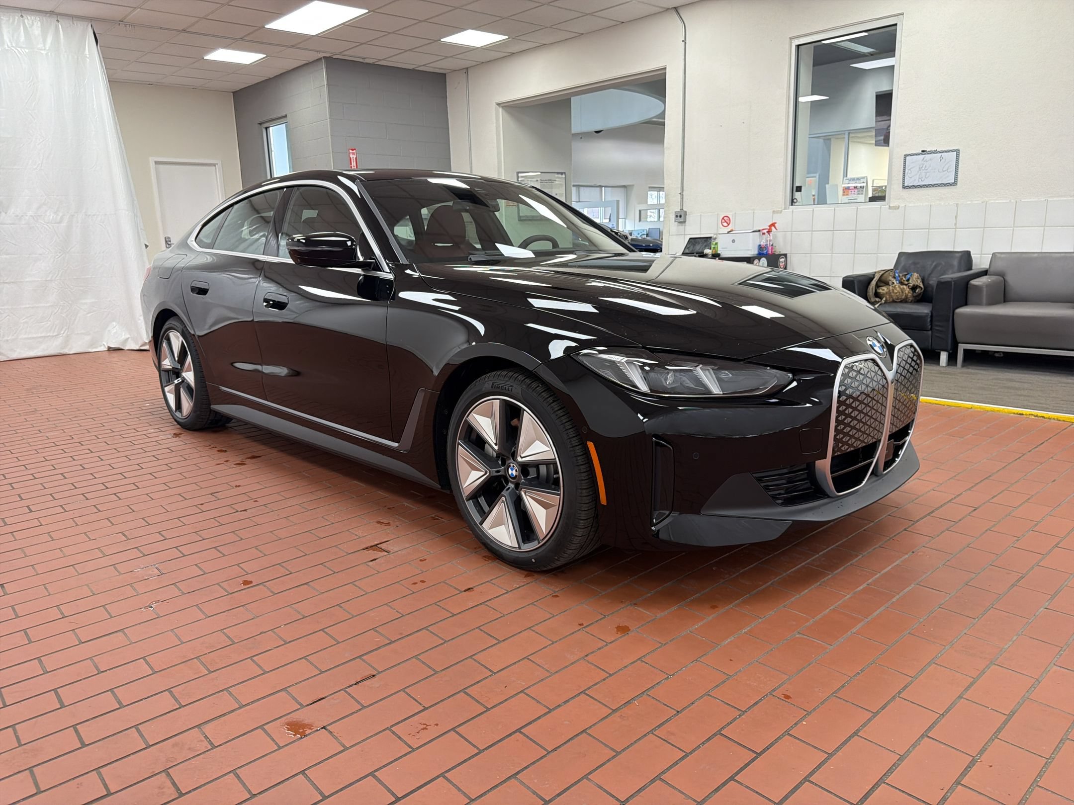 Used 2026 BMW i4 xDrive40i w/ Premium Package AWD/4WD image 7