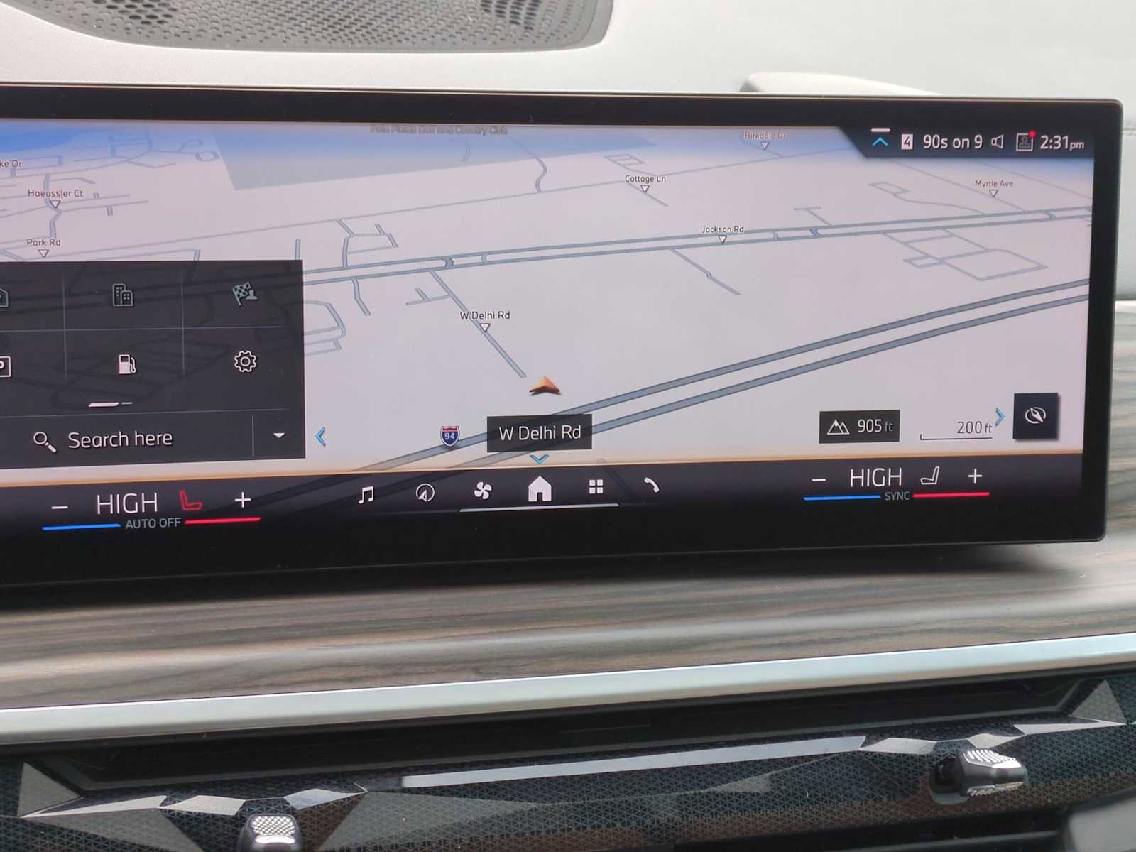 Certified 2024 BMW X5 xDrive50e w/ Premium Package image 29