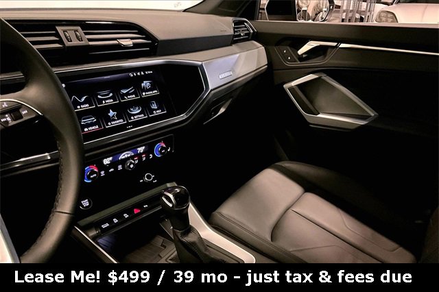Used 2025 Audi Q3 2.0T Premium w/ Convenience Package image 6