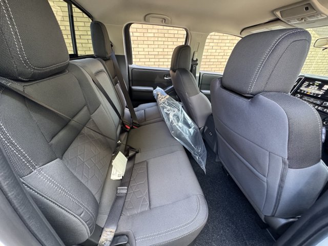 New 2026 Nissan Frontier SV w/ All-Weather Content Package AWD/4WD image 18