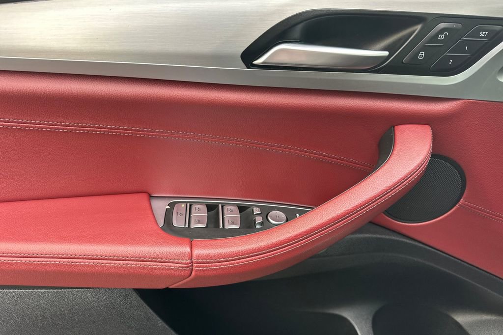 Used 2020 BMW X4 xDrive30i w/ Convenience Package image 11