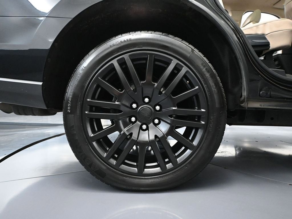 Used 2023 Ford Expedition Limited image 16