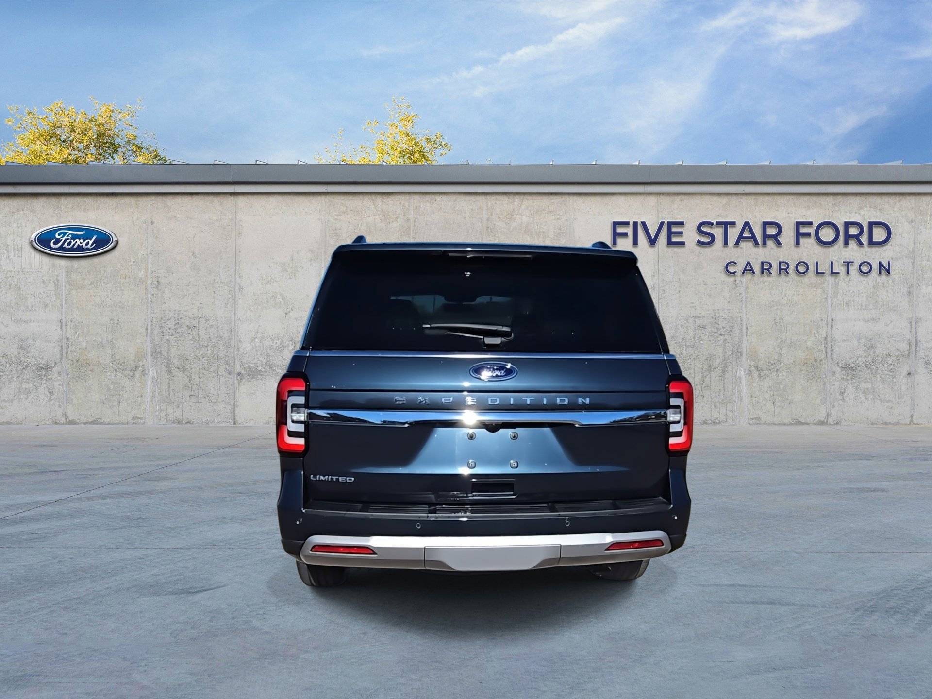 Used 2022 Ford Expedition Limited image 8