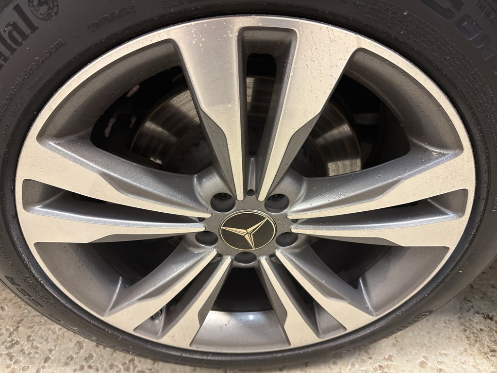 Used 2014 Mercedes-Benz S 550 Sedan image 37