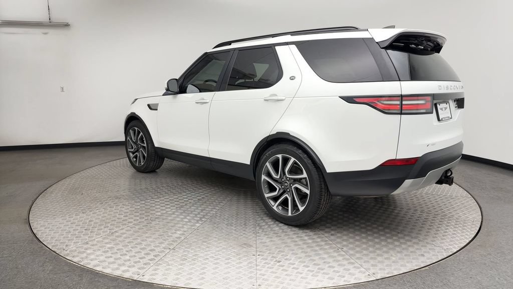 Used 2018 Land Rover Discovery HSE Luxury AWD/4WD image 4