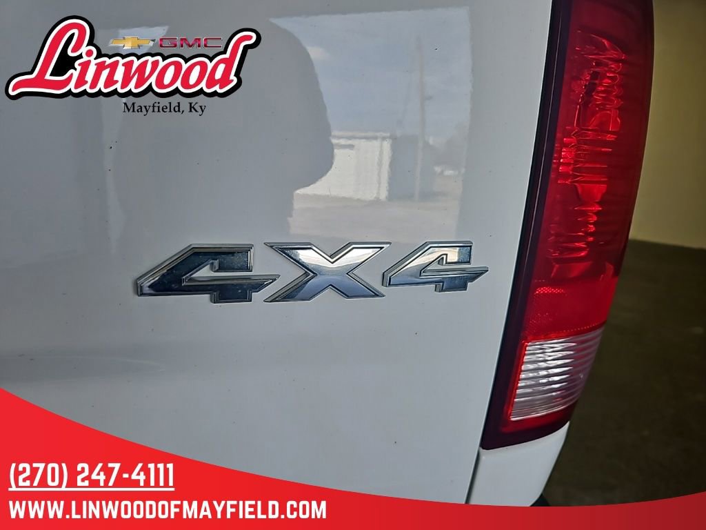 Used 2016 RAM 2500 SLT image 12