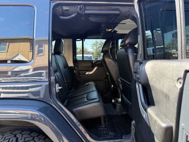 Used 2016 Jeep Wrangler Unlimited Rubicon image 27