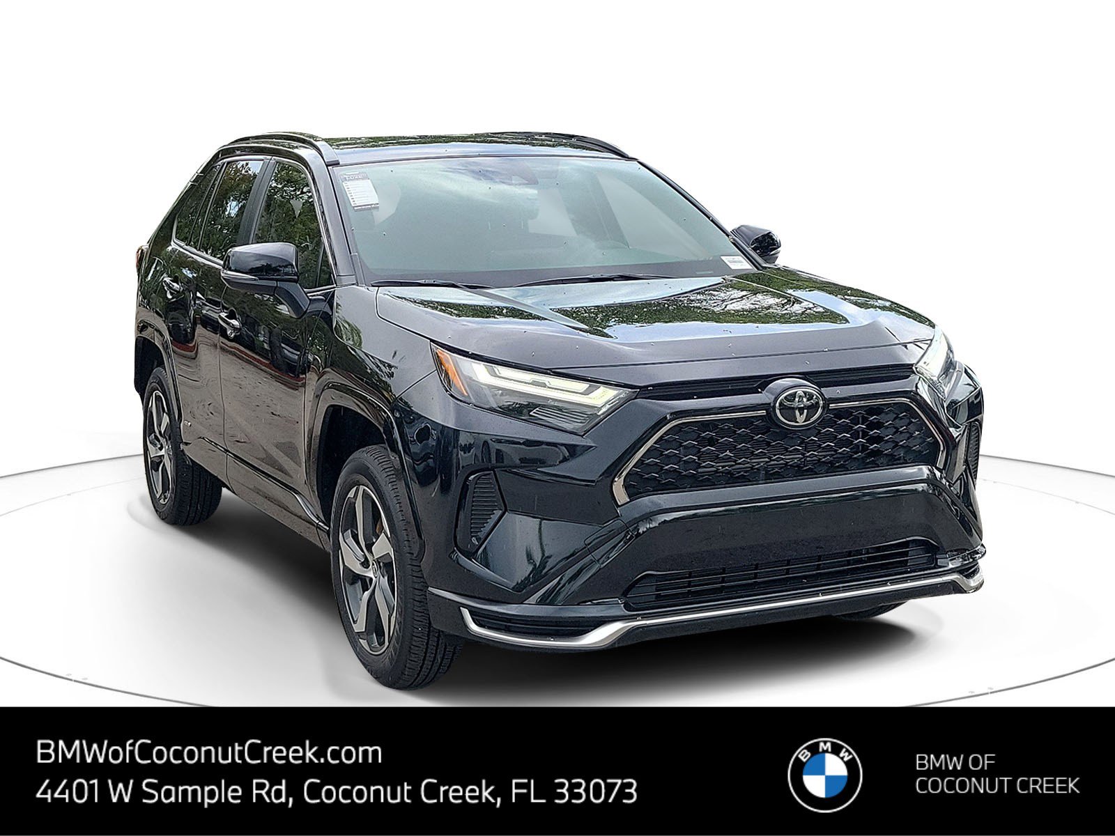 Used 2025 Toyota RAV4 SE