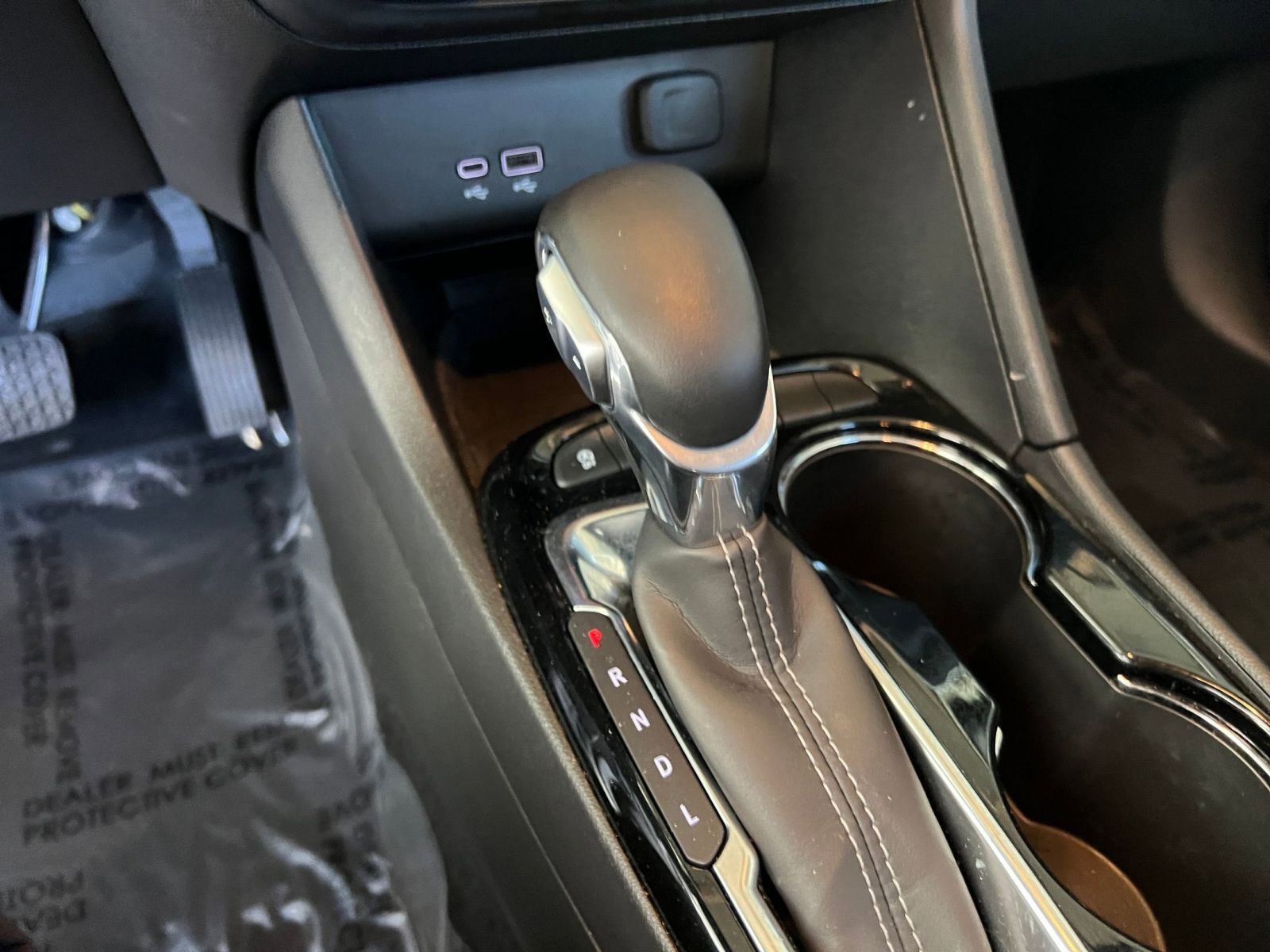 Used 2025 Buick Encore GX Preferred image 41