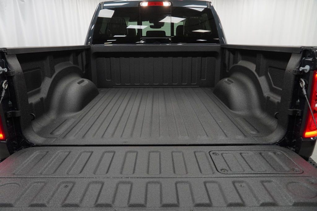 New 2026 RAM 1500 Limited w/ Body Color Bumper Group image 30