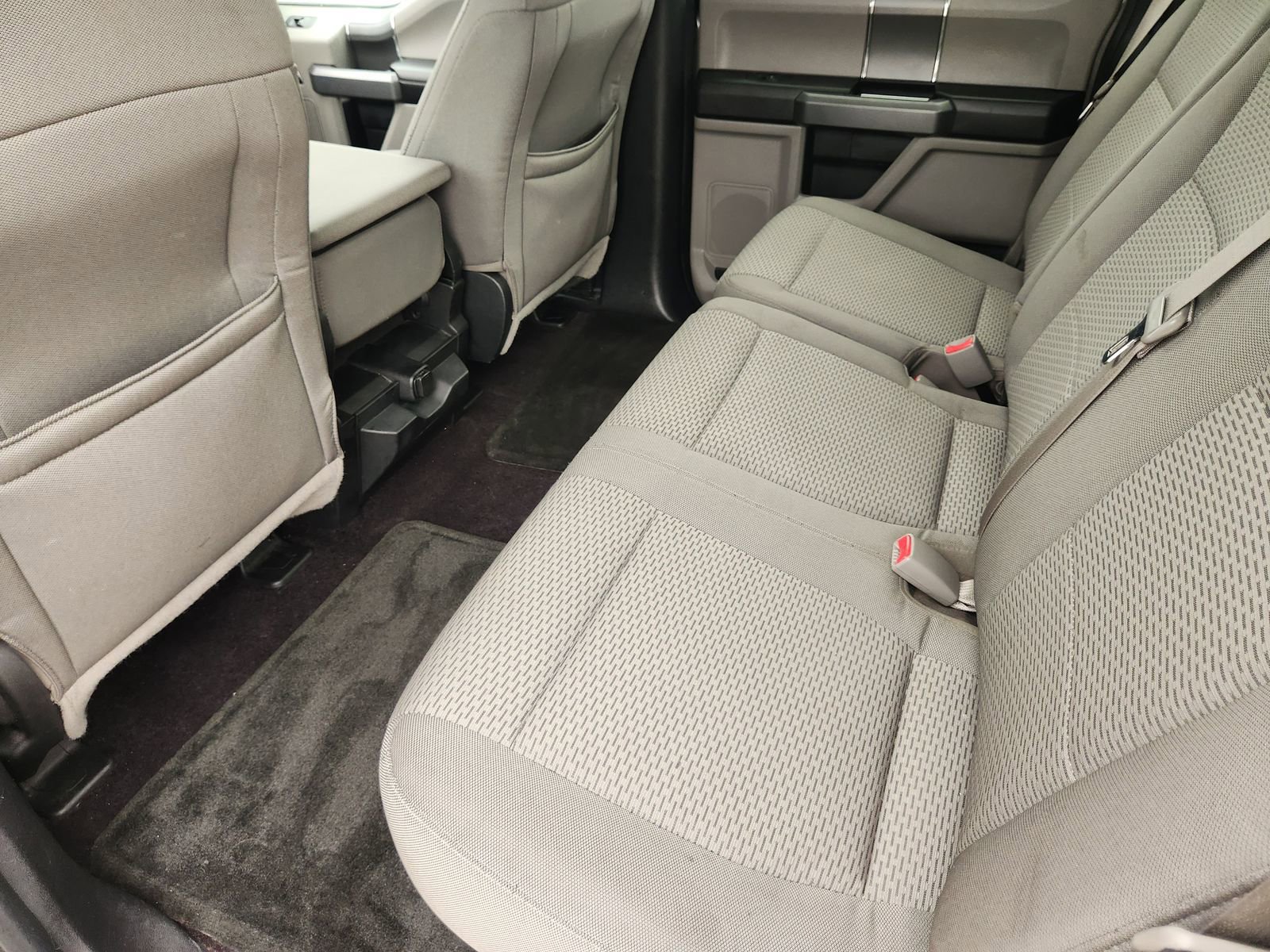 Used 2016 Ford F150 XLT w/ Equipment Group 301A Mid RWD image 32
