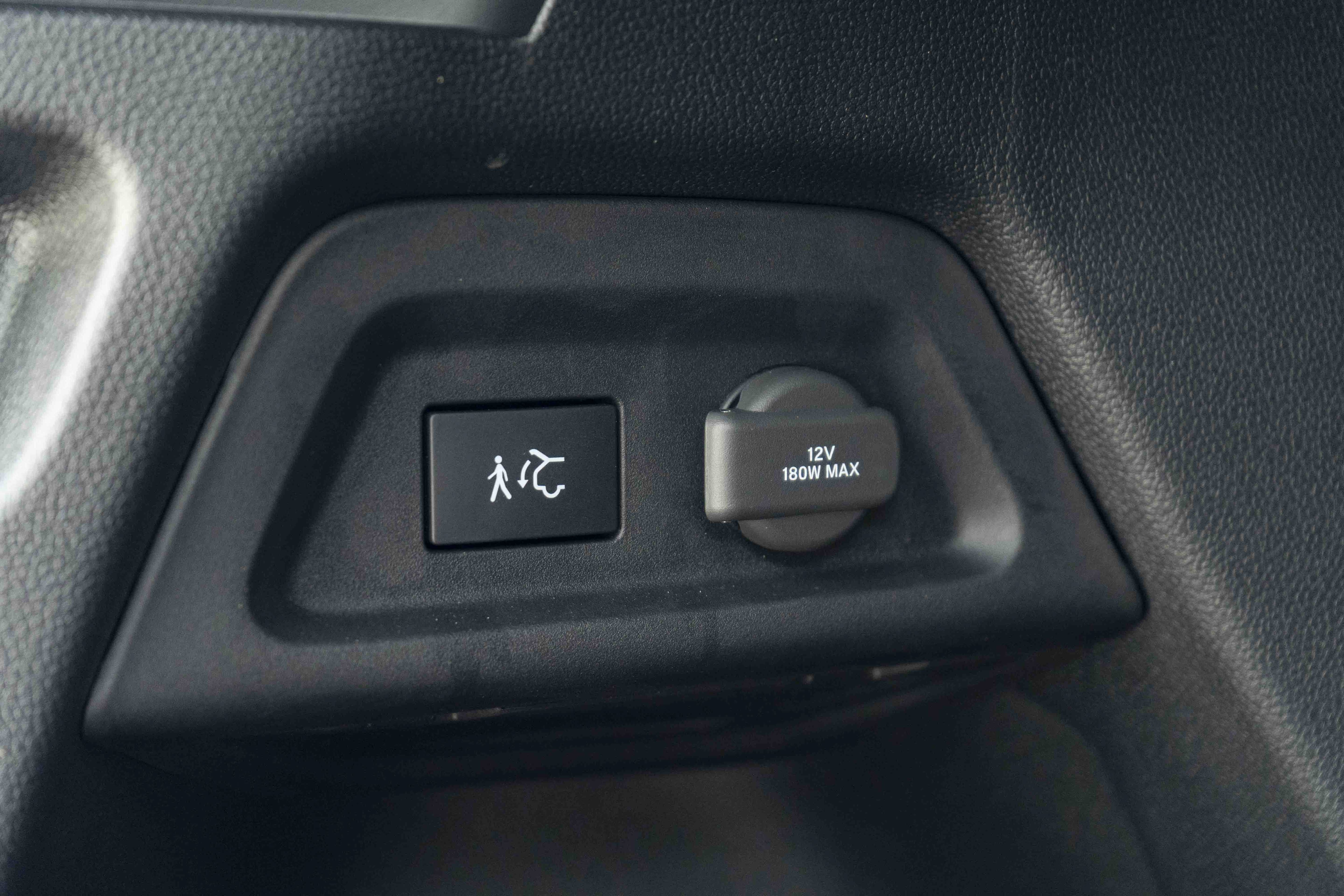 Used 2026 Honda Pilot Black Edition image 45