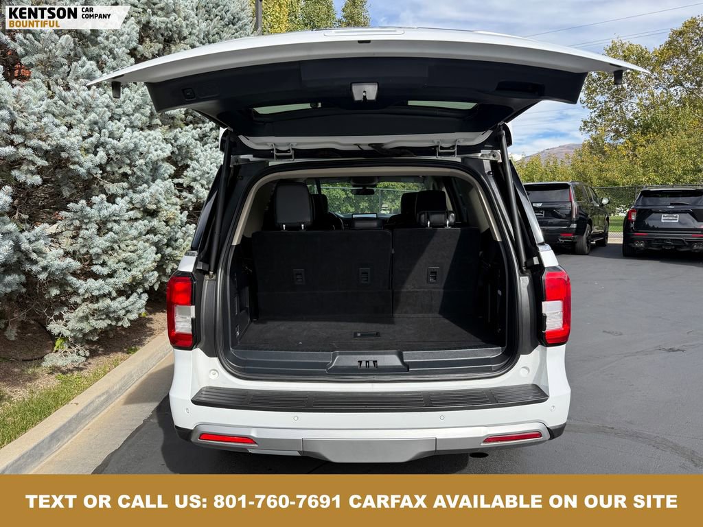 Used 2024 Ford Expedition XLT image 38