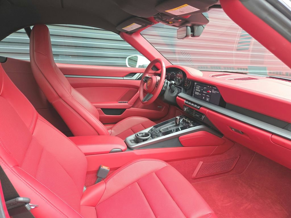 Certified 2021 Porsche 911 Carrera 4 AWD/4WD image 18
