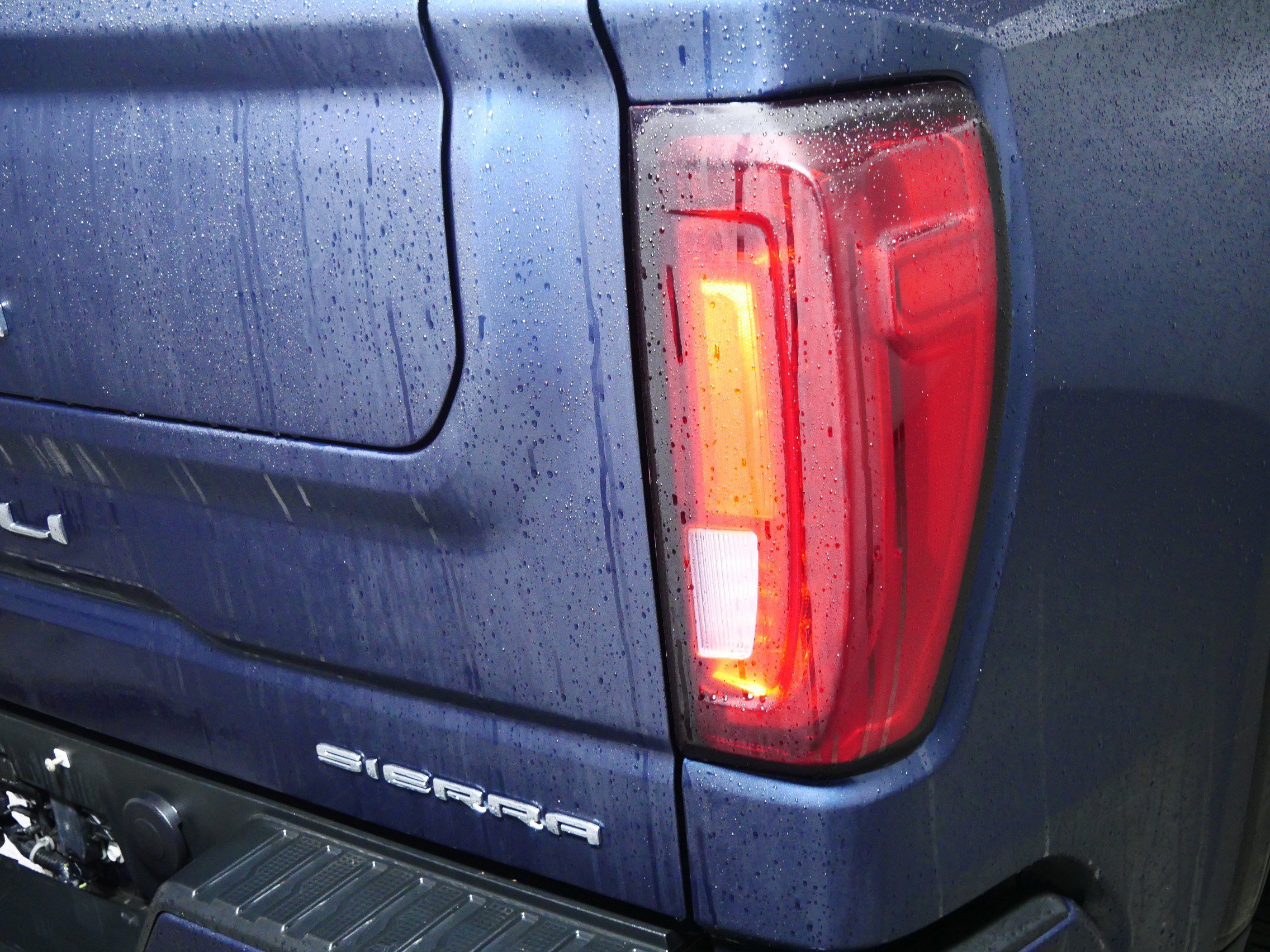 Certified 2022 GMC Sierra 1500 Denali w/ Denali Reserve Package AWD/4WD image 17