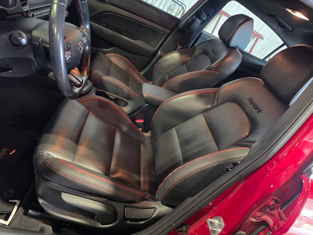 Used 2020 Hyundai Elantra Sport w/ Cargo Package (C1) FWD image 6