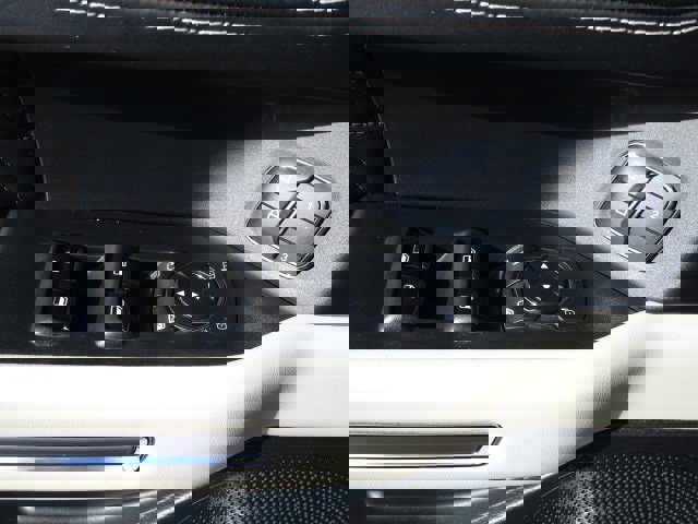 Used 2021 Ford Expedition Platinum image 13