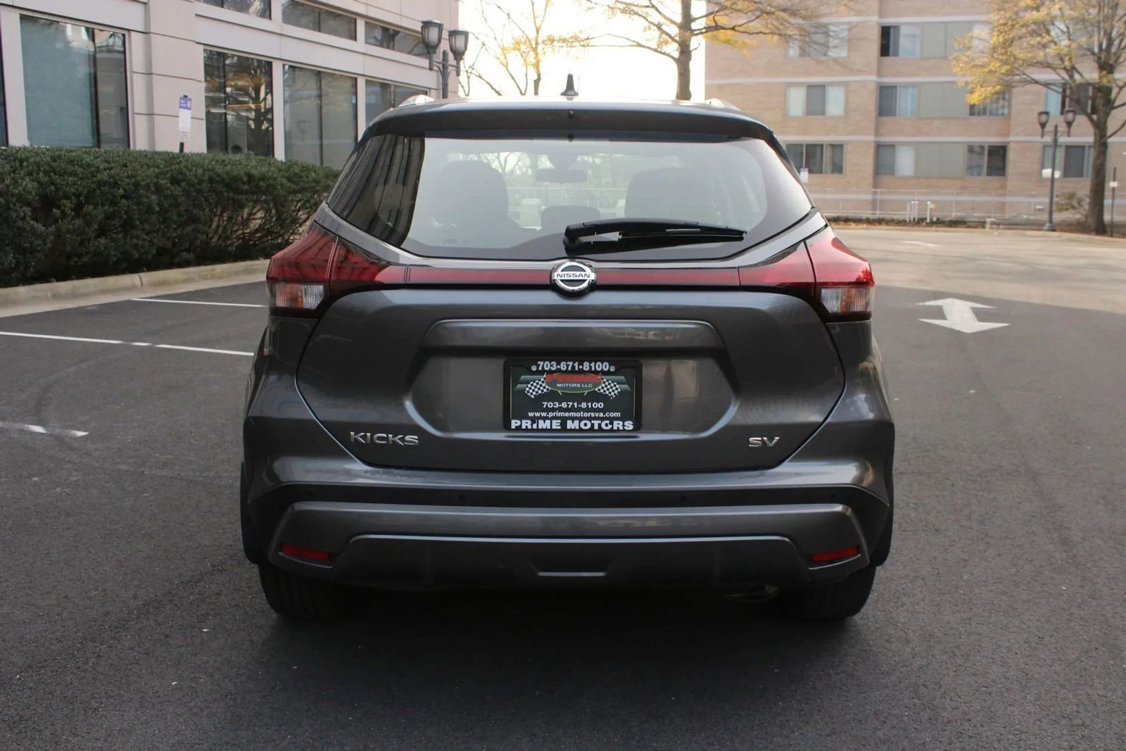Used 2021 Nissan Kicks SV image 8