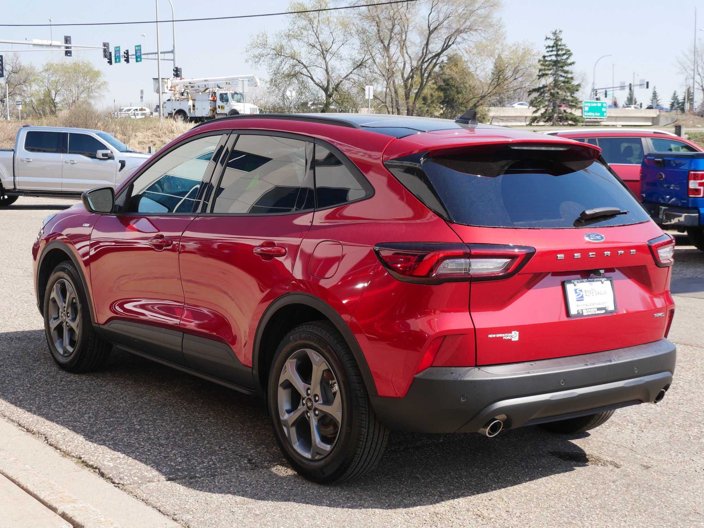 New 2025 Ford Escape ST-Line w/ Tech Pack #1 AWD/4WD image 2