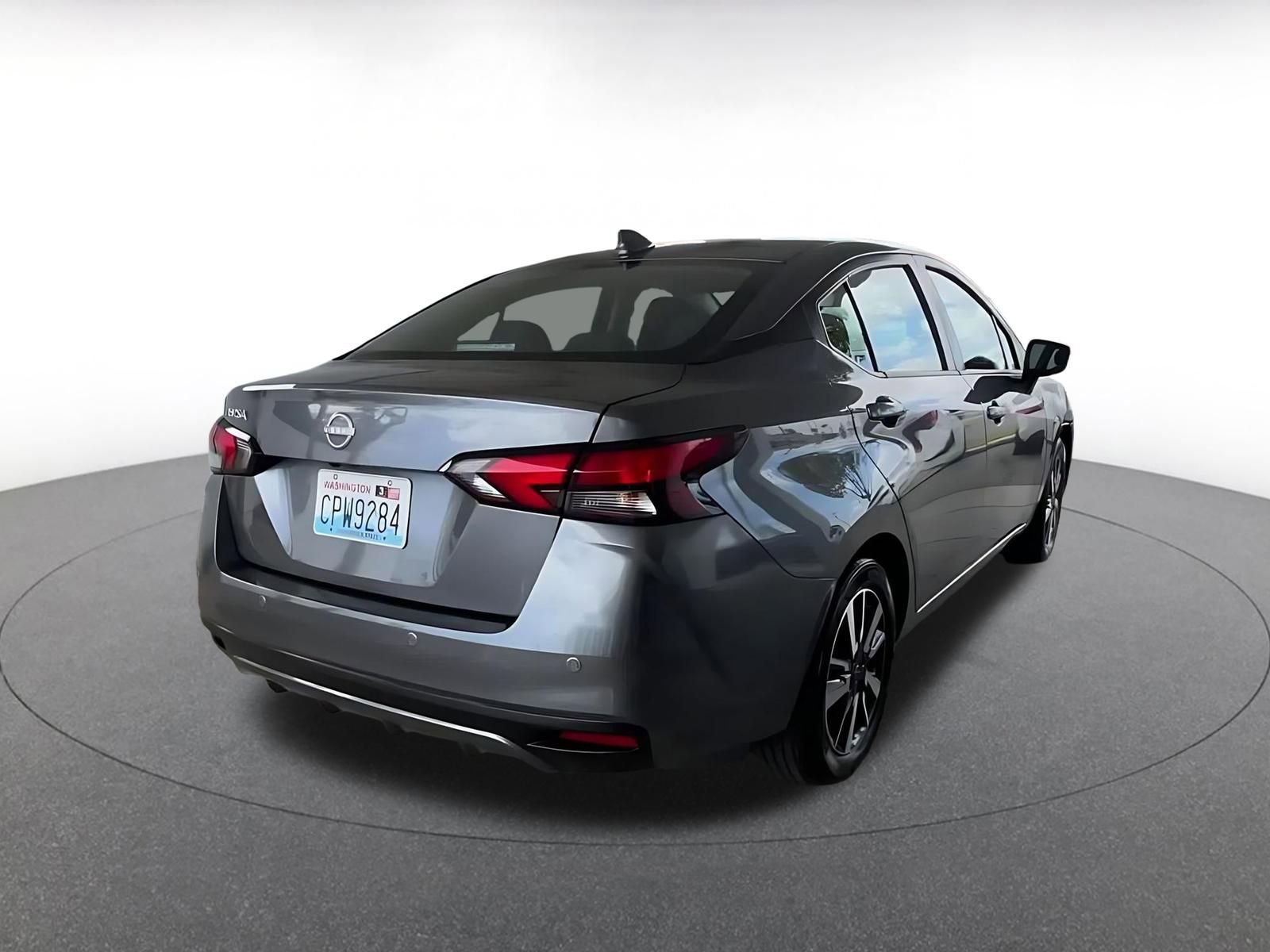 Used 2025 Nissan Versa SV FWD image 15
