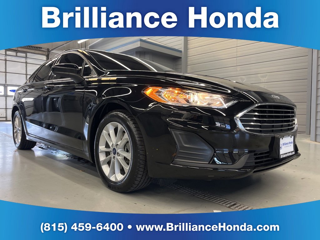 Used 2020 Ford Fusion SE video 1