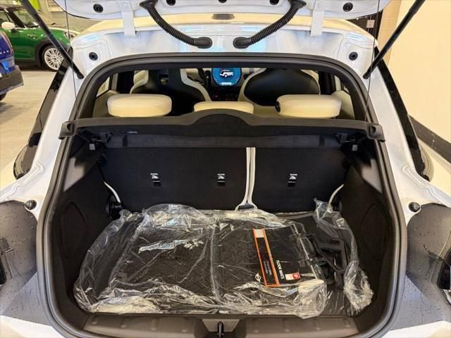 Used 2025 MINI Cooper S image 23