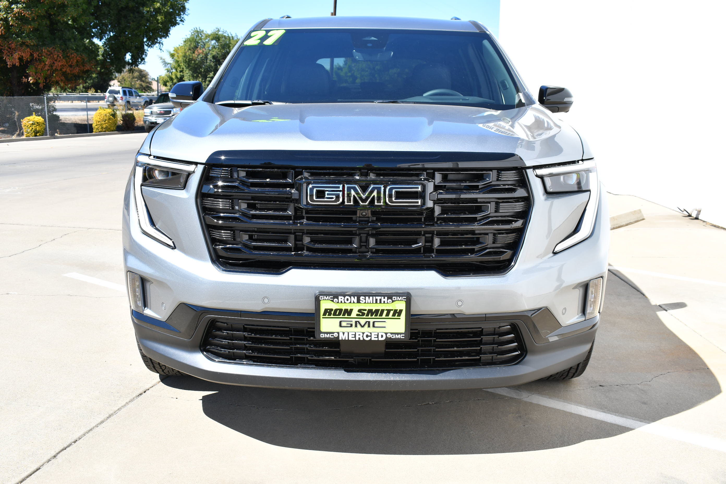 New 2027 GMC Acadia Elevation w/ Super Cruise Package FWD image 2