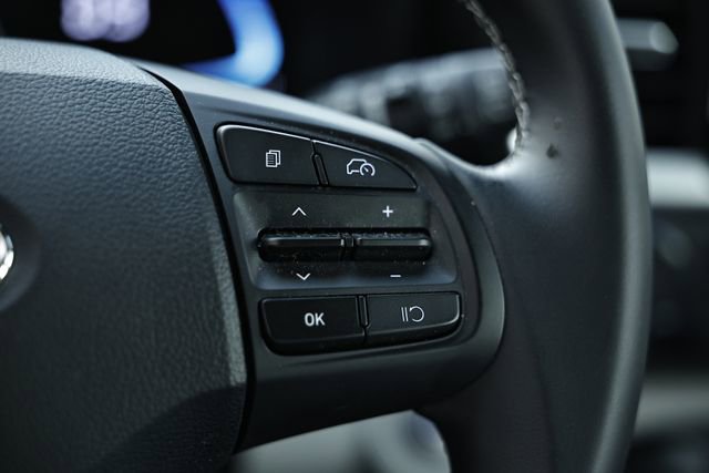 Used 2024 Hyundai Venue SEL image 34