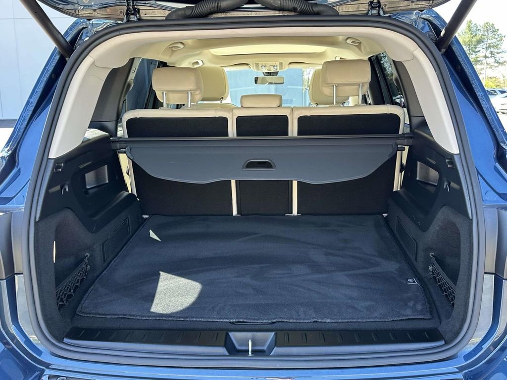Used 2023 Mercedes-Benz GLB 250 image 8