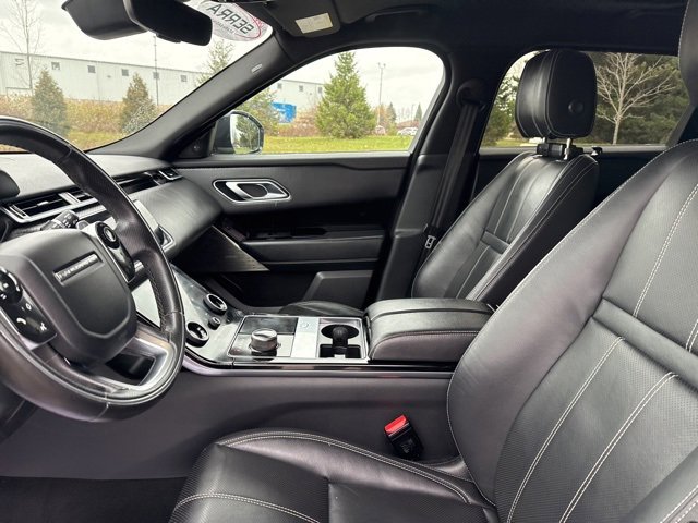 Used 2019 Land Rover Range Rover Velar R-Dynamic SE image 15