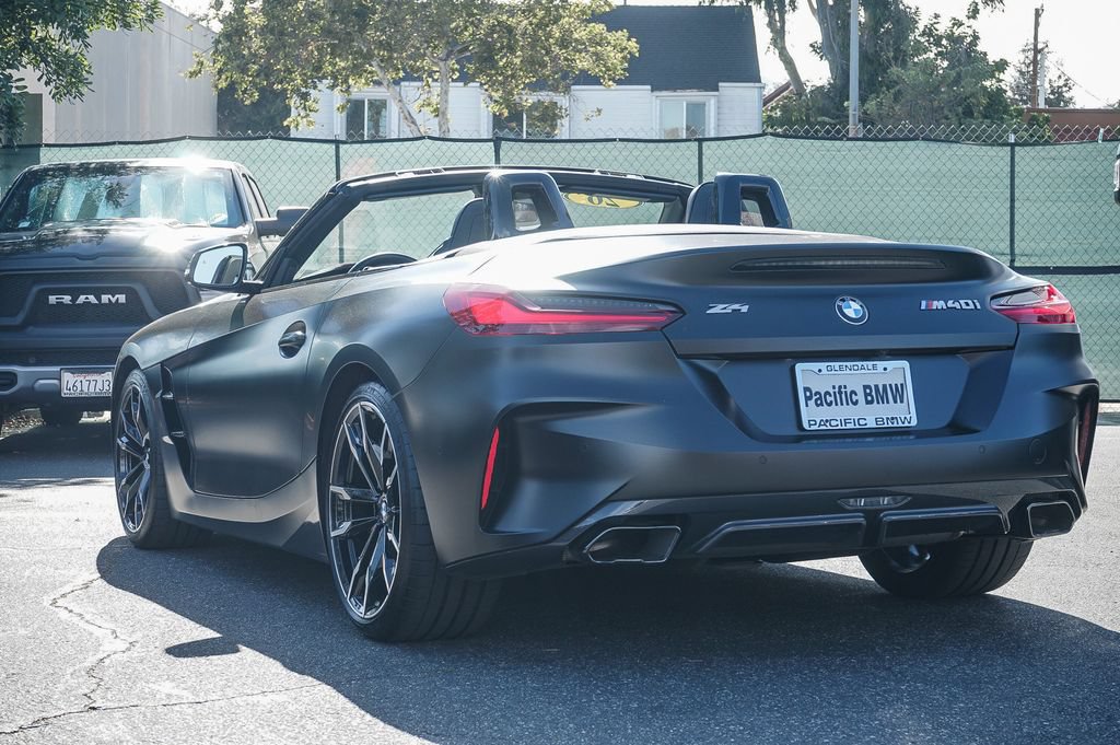 Used 2026 BMW Z4 M40i RWD image 15