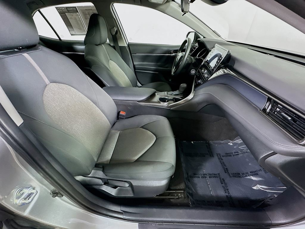 Used 2024 Toyota Camry LE FWD image 12