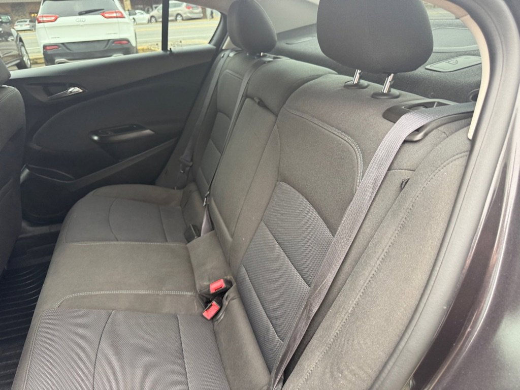 Used 2016 Chevrolet Cruze LT w/ Sun And Sound Package image 34