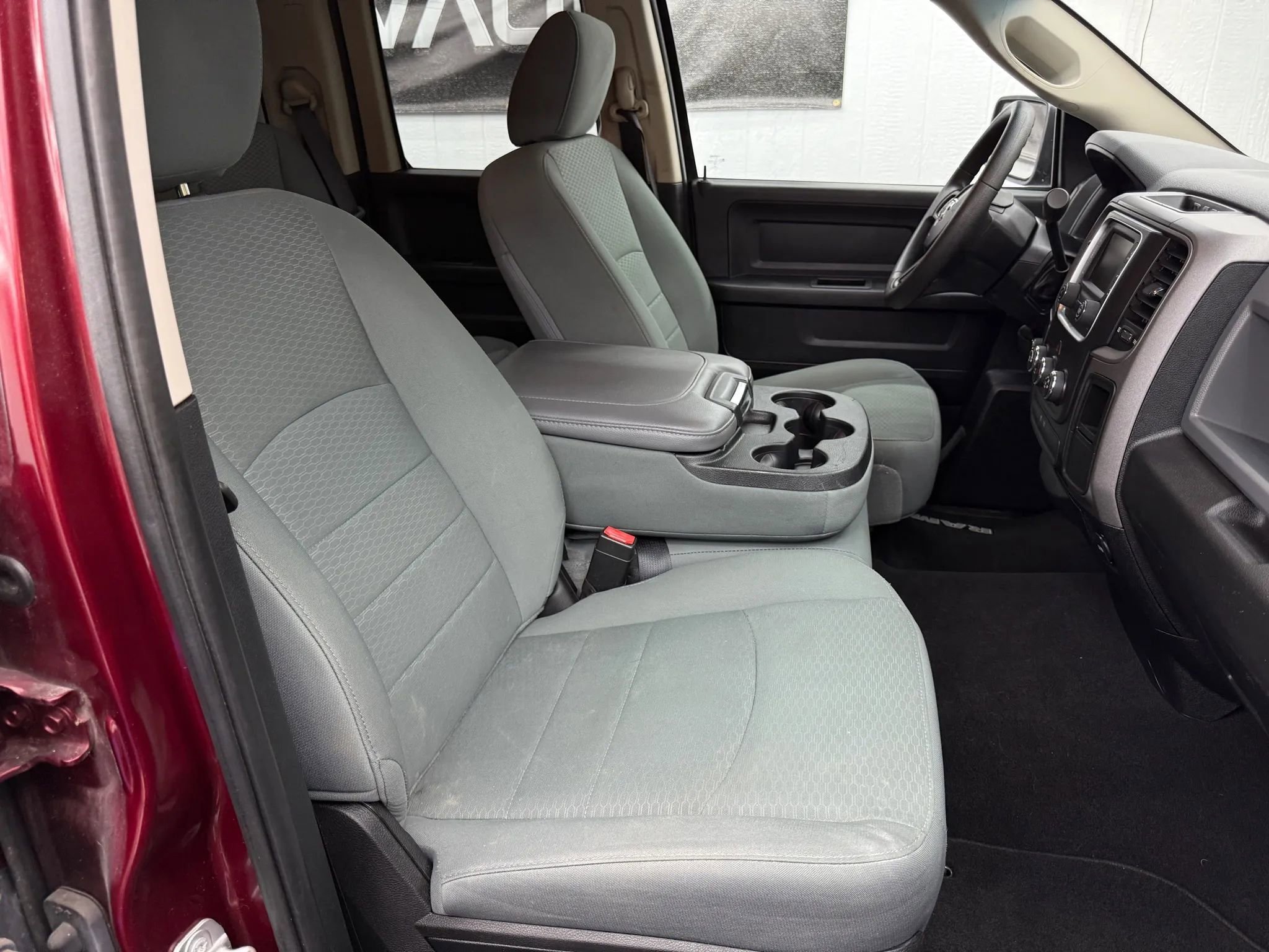 Used 2017 RAM 1500 ST w/ SXT Appearance Group image 7
