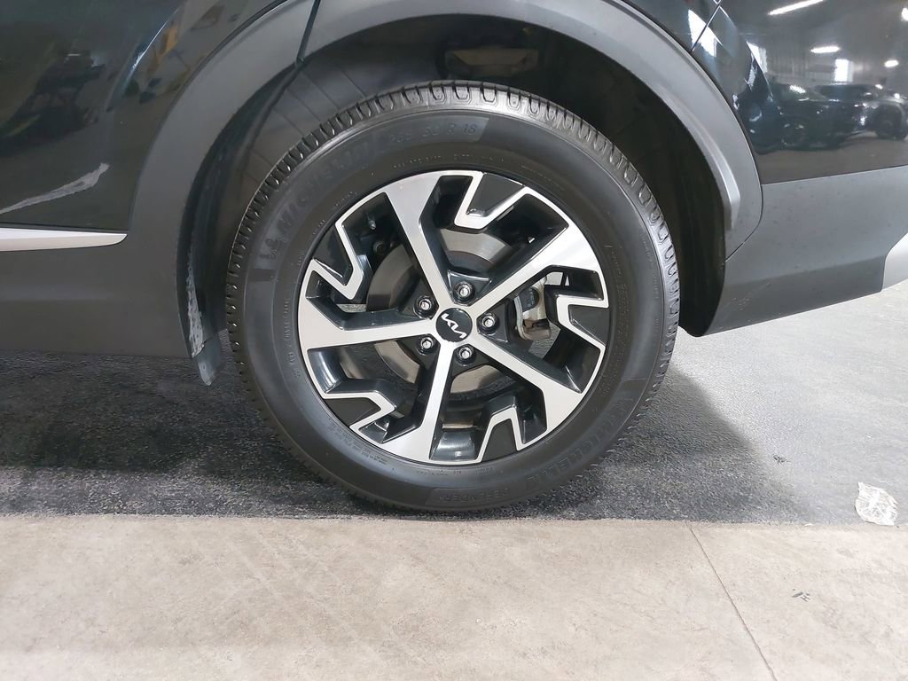 Used 2023 Kia Sportage EX AWD/4WD image 33