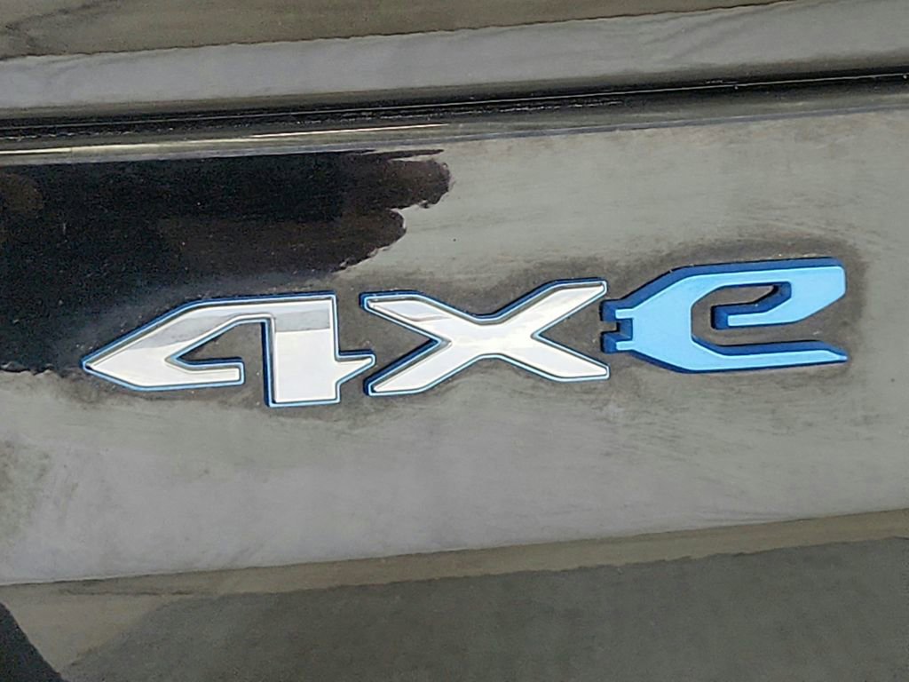 Used 2023 Jeep Grand Cherokee 4WD 4xe image 36