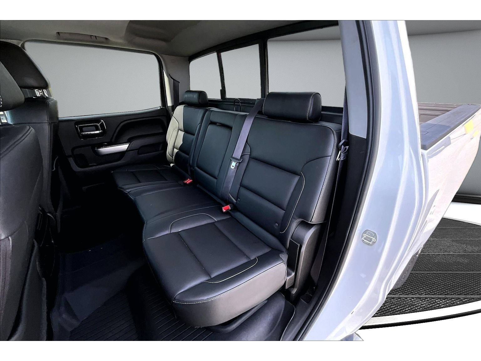 Used 2016 Chevrolet Silverado 2500 LTZ w/ Driver Alert Package AWD/4WD image 35