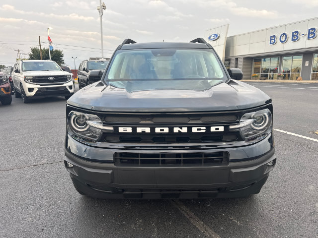 Used 2023 Ford Bronco Sport Outer Banks w/ Tech Package AWD/4WD image 2